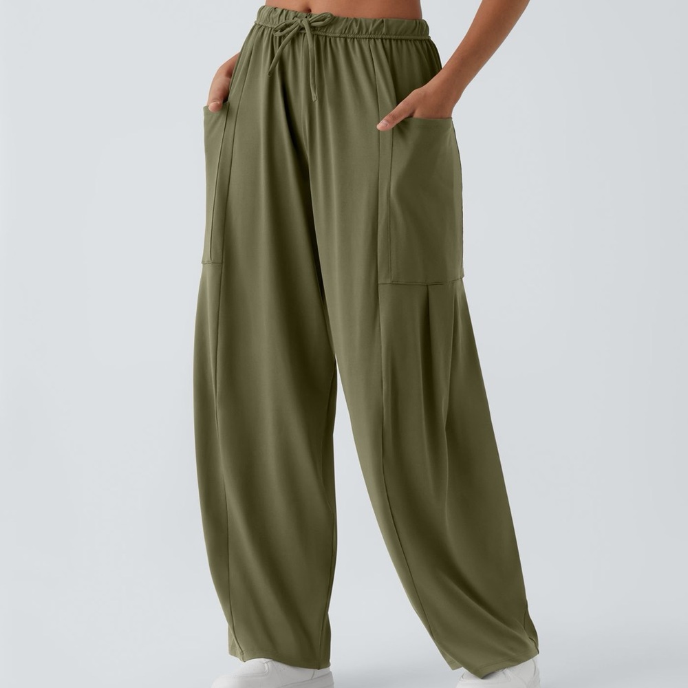 HALARA Olive Wide-Leg Cargo Pants with Drawstring